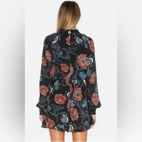 BNWOT ASTR THE LABEL EVA ROMPER EXTRA SMALL - Picture 4 of 10